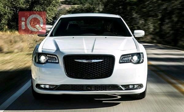 کرایسلەر 300